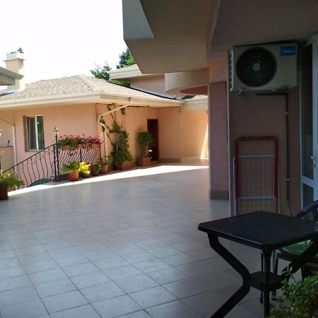 Студия В Комплексе Rozali Appartamento Varna Esterno foto