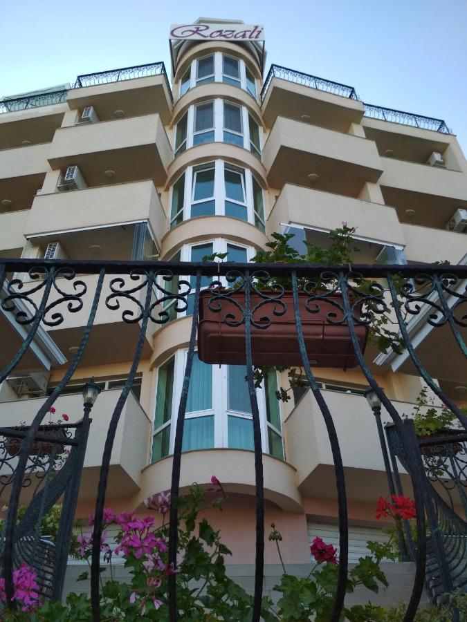 Студия В Комплексе Rozali Appartamento Varna Esterno foto